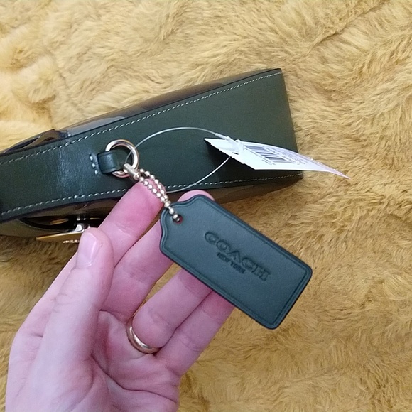 🆕 COACH Genuine Leather Small Camo Purse - Picture 11 of 16